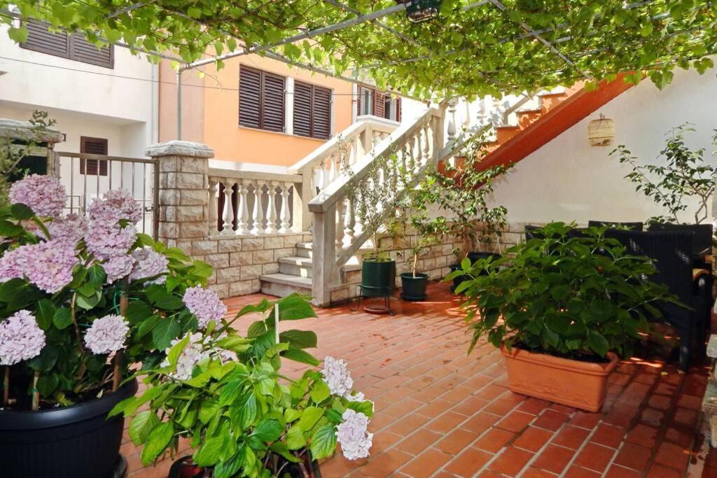 Apartment Eli Pag Town Extérieur photo