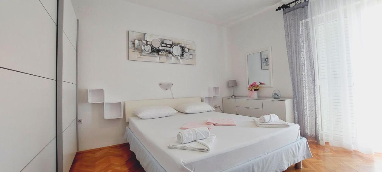 Apartment Eli Pag Town Extérieur photo